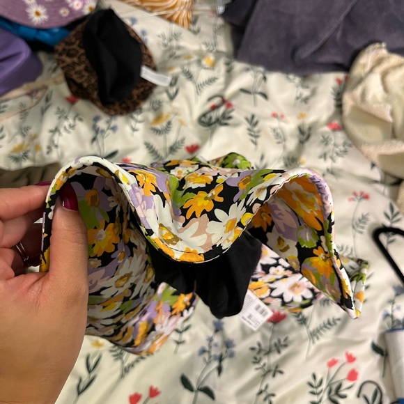 Mango Floral Sun Hat - Picture 3 of 3